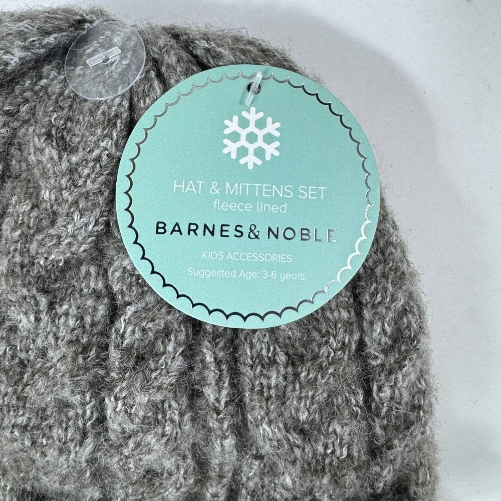 NWT Gray Knit Reindeer Hat Mittens Set Kids‎ 3-6 Winter Christmas Fleece Lined